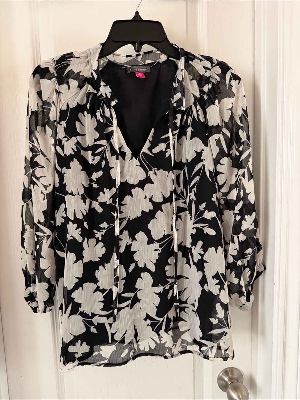 Vince Camuto Black & White Floral Tie-Neck Blouse